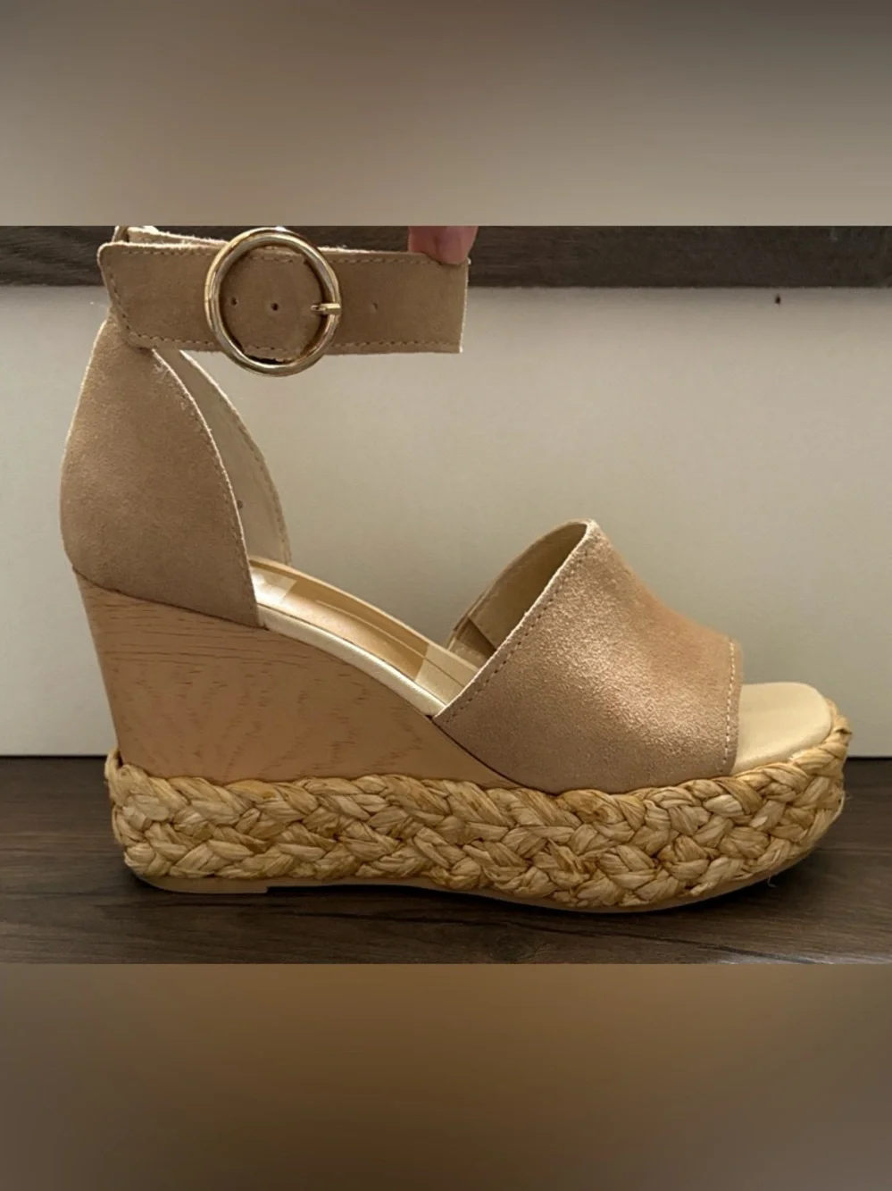 Dolce Vita Tan Suede Espadrille Platform Wedge Sandals Size 6